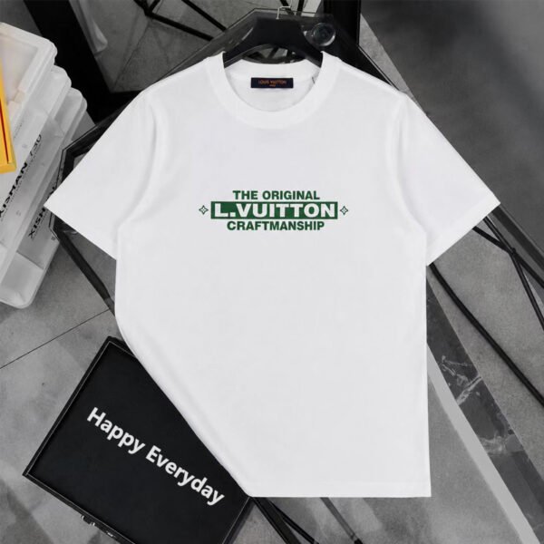 TA01602 High Quality T-shirts Clothing