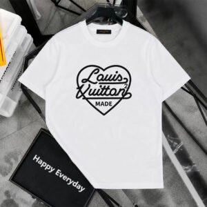 TA02102 High Quality T-shirts Clothing