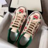 SB001-001-011-02 SB001011 High Quality Shoes Sneakers
