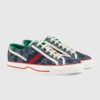 SB001-001-054-01 SB00105 High Quality Shoes Sneakers