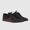 SB001-001-059-01 SB00109 High Quality Shoes Sneakers