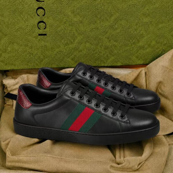 SB002-002-03-03 SB00203 High Quality Shoes Sneakers