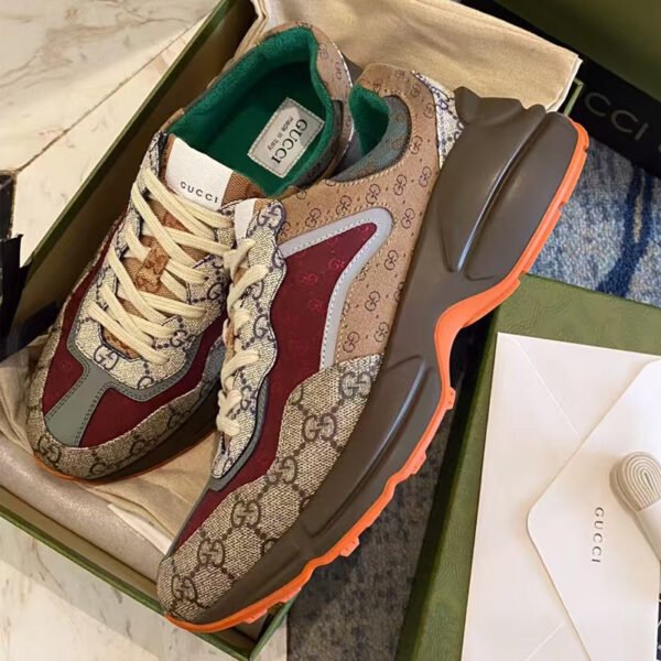 SB003012 High Quality Shoes Sneakers