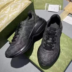 SB003018 High Quality Shoes Sneakers