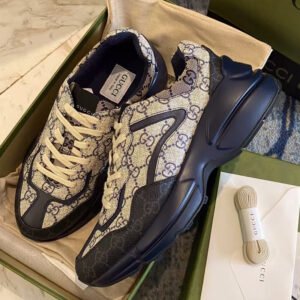 SB003014 High Quality Shoes Sneakers