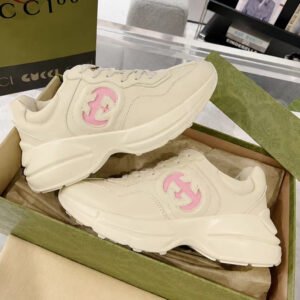 SB003011 High Quality Shoes Sneakers