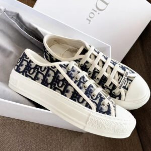 SD00101 High Quality Shoes Sneakers