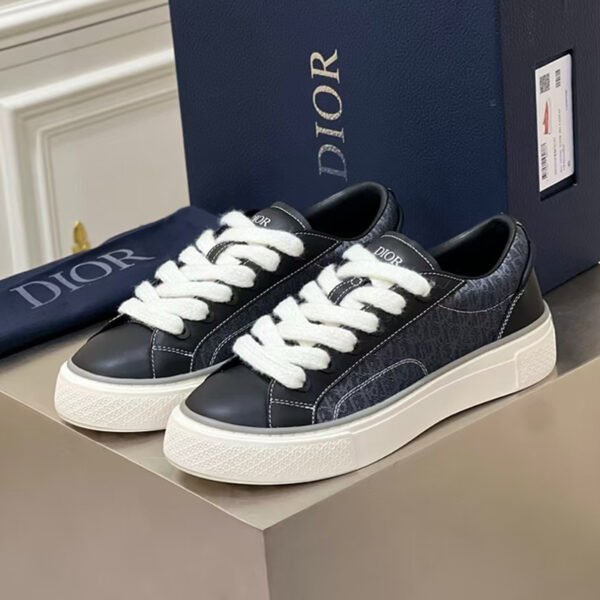 SD00202 High Quality Shoes Sneakers