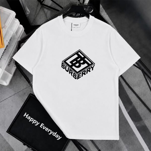 TG00402 High Quality T-shirts Clothing