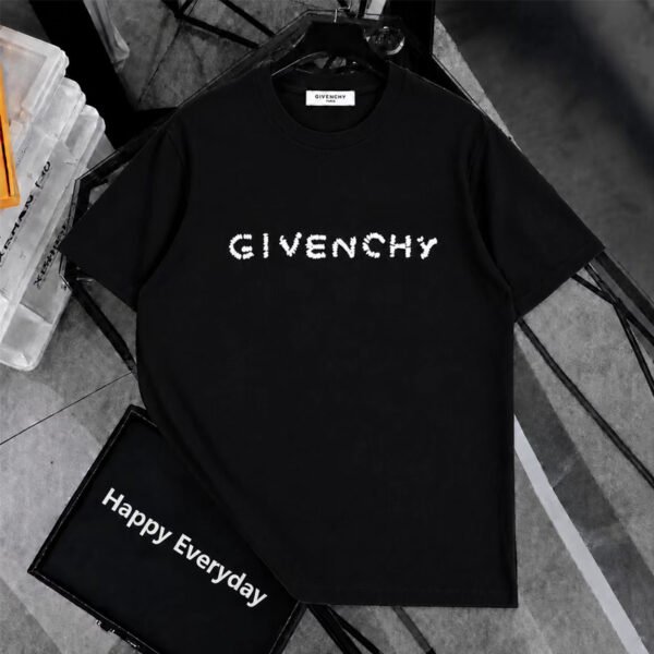 TM00401 High Quality T-shirts Clothing