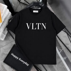 TP00101 High Quality T-shirts Clothing