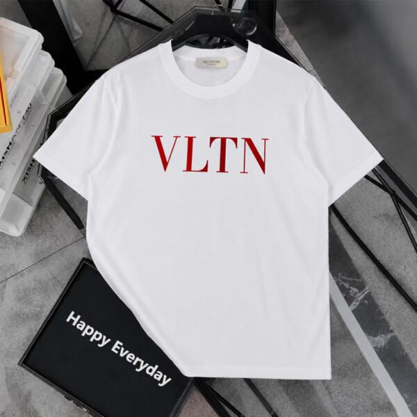 TP00102 High Quality T-shirts Clothing